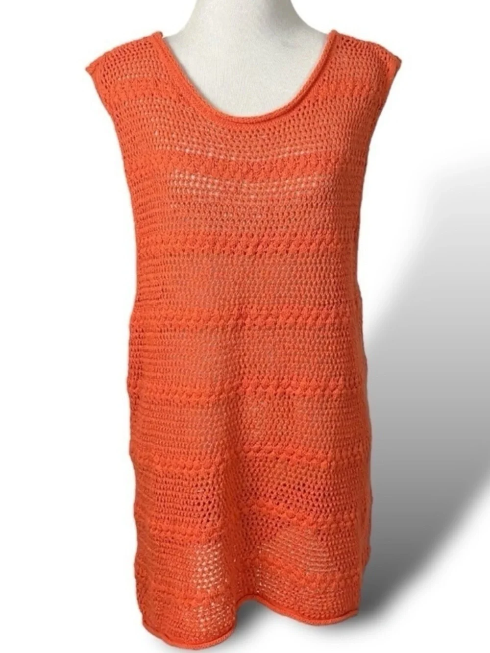 Free People Crochet Tunic Top in Coral Large V Back Sleeveless Bohemian Summer